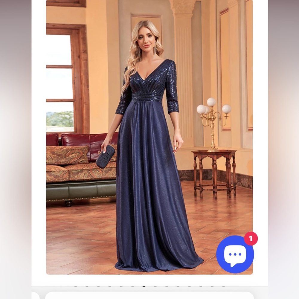 Xuibol Size S Navy Blue Gown